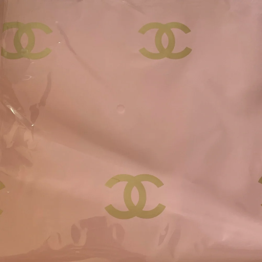 Plastic Luxury Wrapping Tissue Paper 20 pk